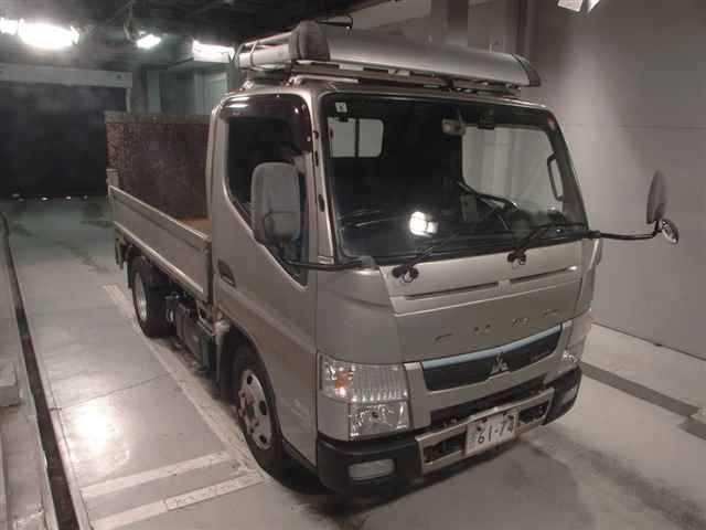 Japan Auction Vehicles 11 2018 Mitsubishi Fuso Canter 2.0t Flatbed with Power Gate auction photo