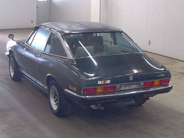 1978 Isuzu 117クーペ XC auction photo 2