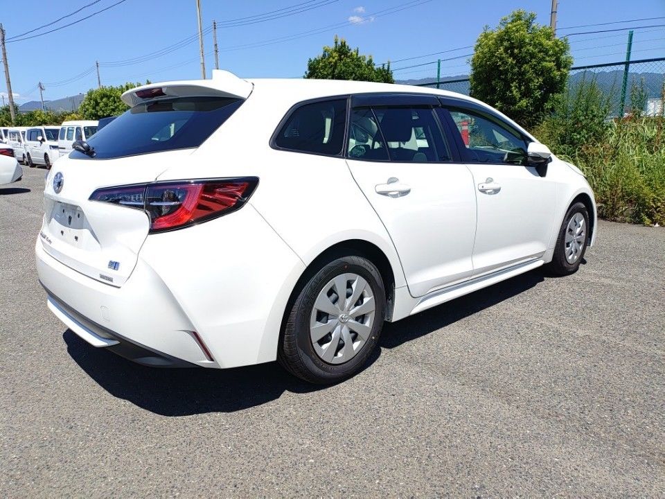 2021 Toyota カローラ ツーリング auction photo 2