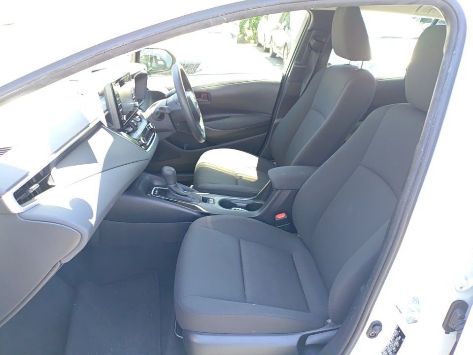 2021 Toyota カローラ ツーリング auction photo 16