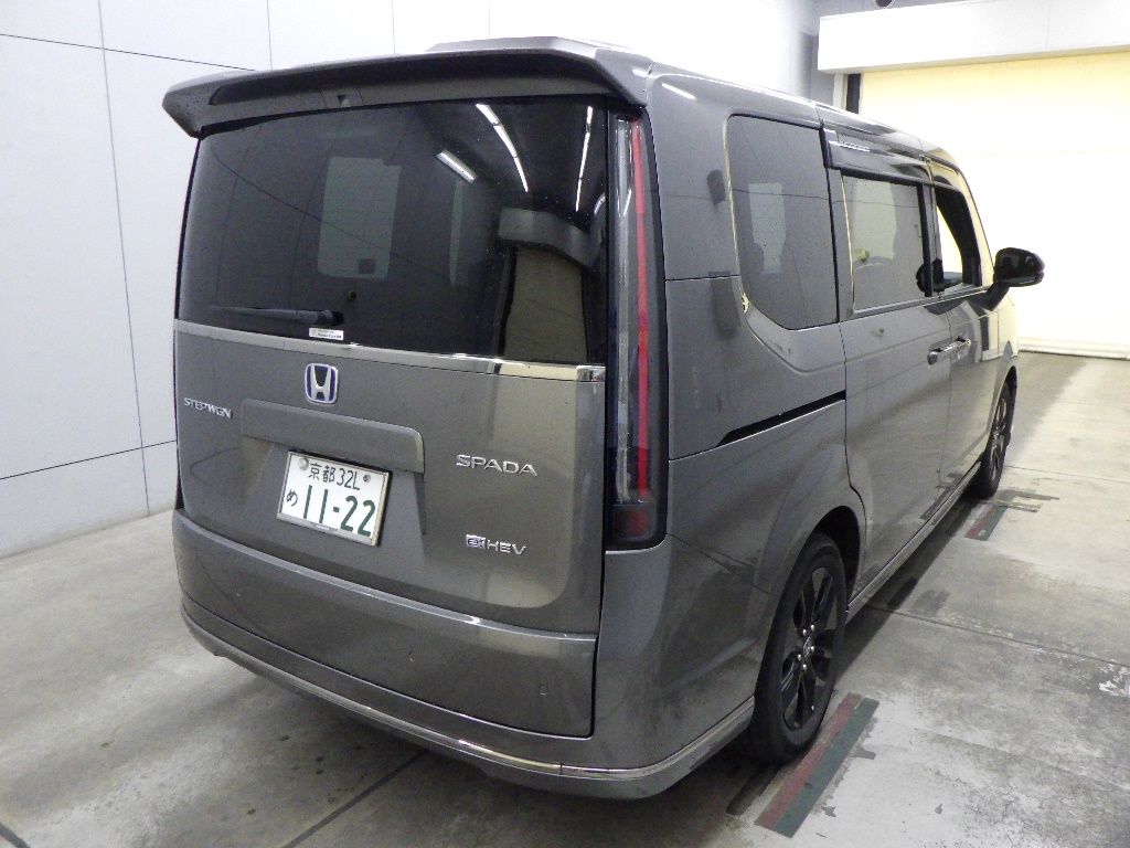 2024 Honda Stepwgn e:HEV 7人 auction photo 2