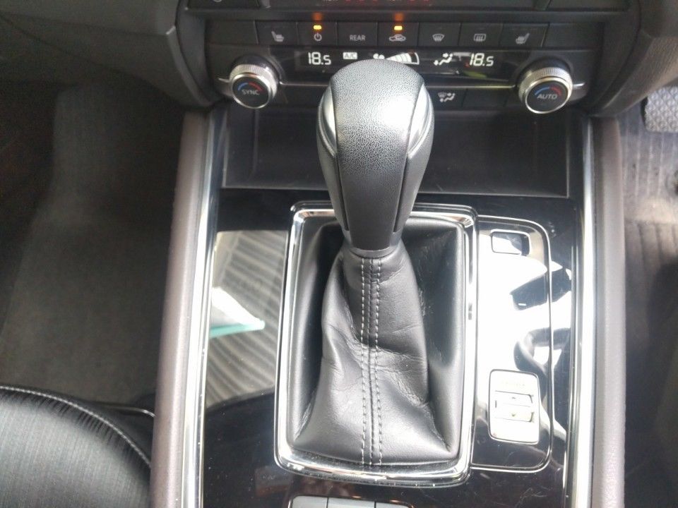 2019 Mazda CX-8 auction photo 12