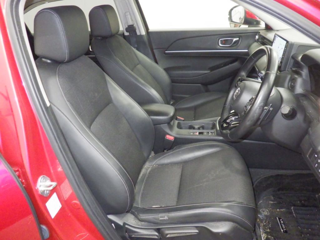 2021 Honda Vezel e:HEV Z auction photo 6