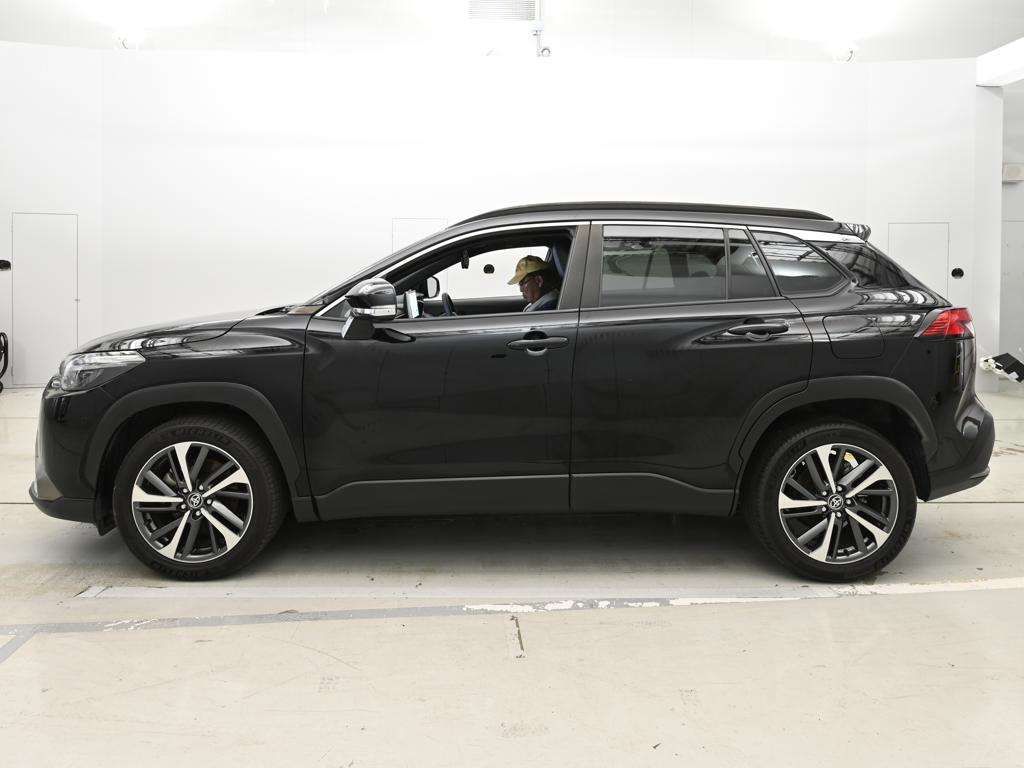 2023 Toyota Corolla Cross Hybrid Z auction photo 4