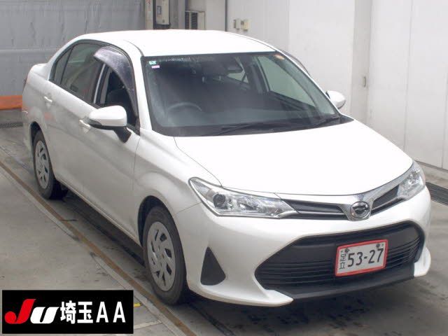 2022 Toyota Corolla Axio EX Japan auction vehicle