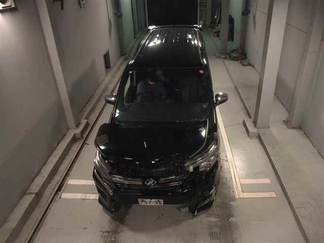 2016 Toyota Voxy ZSキラメキII auction photo 6