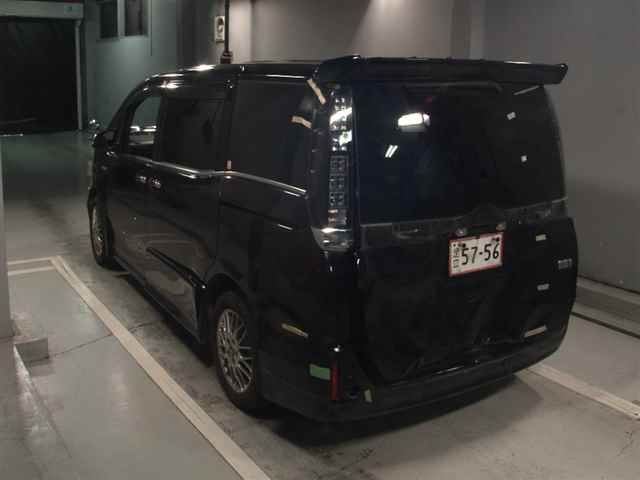 2016 Toyota Voxy ZSキラメキII auction photo 2