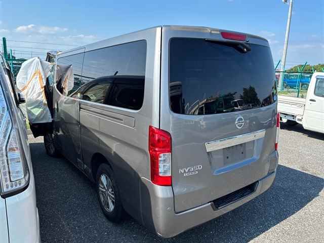 2012 Nissan NV350 Caravan auction photo 2