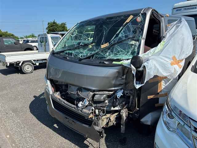 2012 Nissan NV350 Caravan auction photo 4