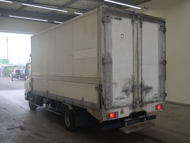 2011 Isuzu Elf アルミウイング auction photo 2