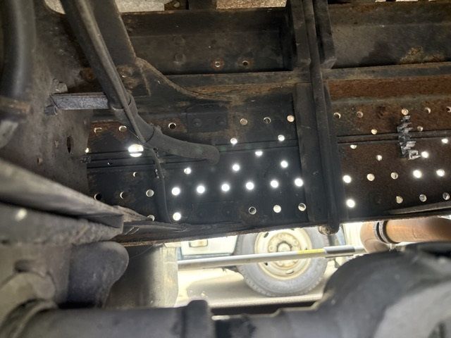 2011 Isuzu Elf アルミウイング auction photo 18