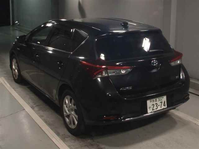 2016 Toyota Auris hybrid auction photo 2