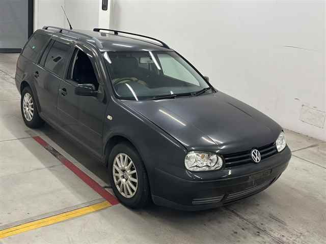 Japan Auction Vehicles 12 2005 Volkswagen VWゴルフ5HB auction photo