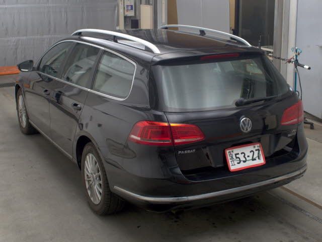 2013 Volkswagen パサートW バリアントTSIコンフォートライ auction photo 2