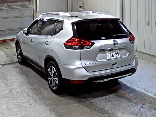 2018 Nissan X-Trail 20X auction photo 2