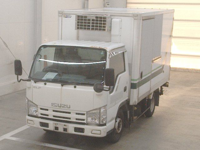 Japan Auction Vehicles 10 2008 Isuzu Elf Refrigerated and frozen trucks auction photo