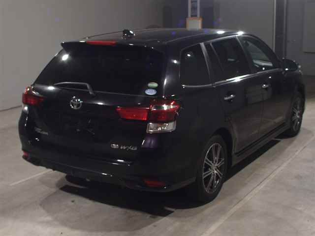 2015 Toyota Corolla Fielder 1.5G WxB auction photo 2