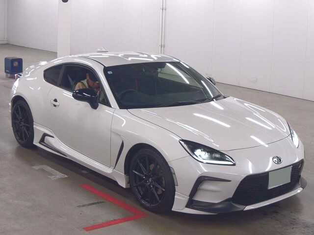 2025 Toyota GR86 RZ Japan auction vehicle