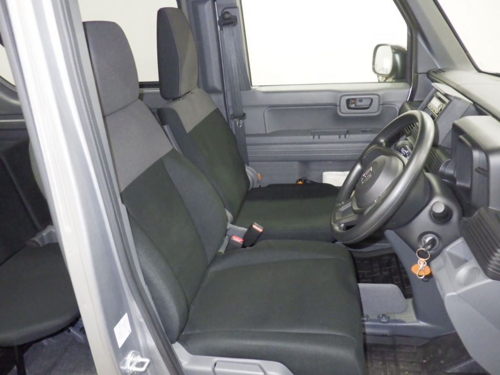 2024 Honda N-VAN G auction photo 6