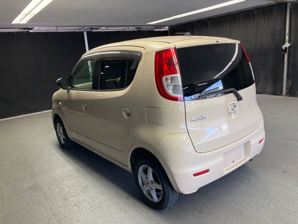2006 Nissan モコ auction photo 2