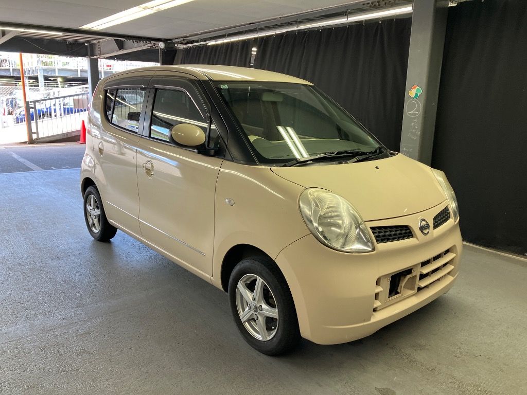2006 Nissan モコ Japan auction vehicle