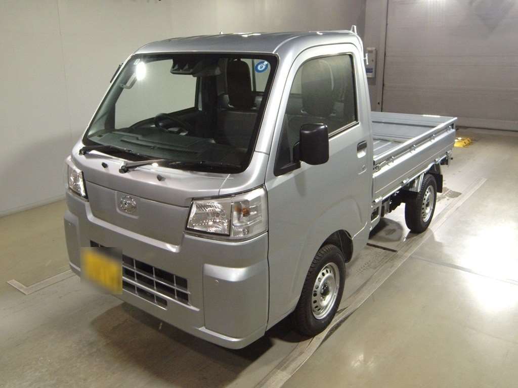 Japan Auction Vehicles 4 2026 Daihatsu Hijet Truck Standard Nouyou Special 4WD auction photo