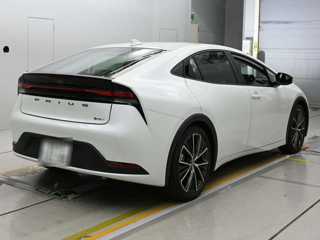 2025 Toyota Prius G auction photo 2