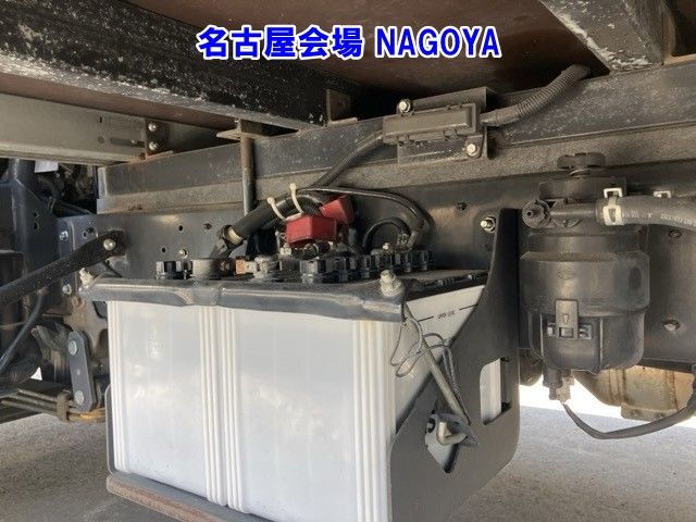 2015 Hino Dutro Aluminum Van PG auction photo 12