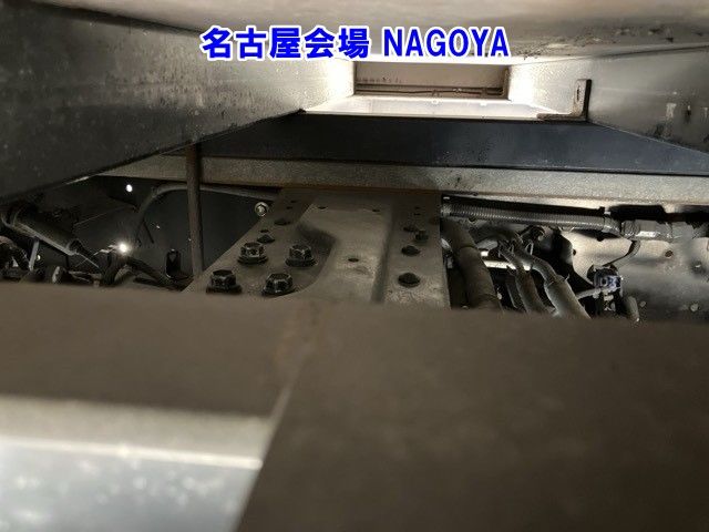 2015 Hino Dutro Aluminum Van PG auction photo 18