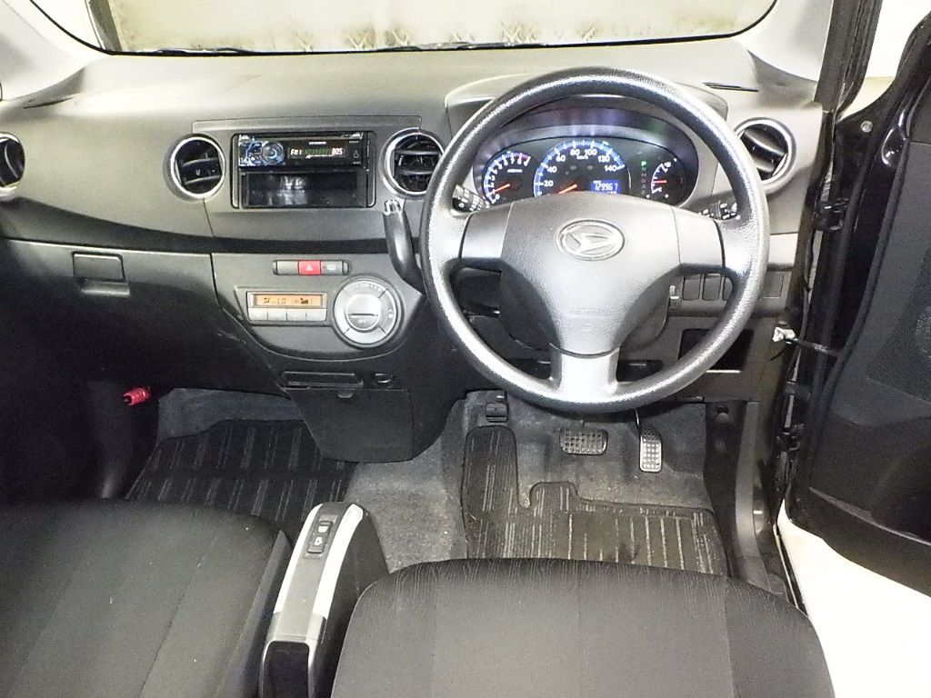 2010 Daihatsu タントエグゼ 4WD カスタムS auction photo 3