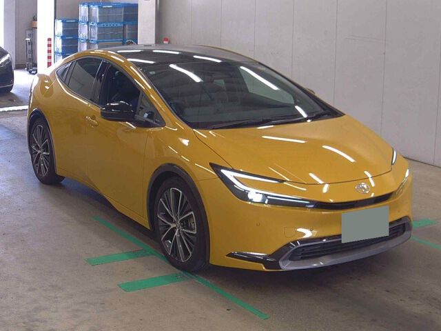 Japan Auction Vehicles 9 2025 Toyota Prius Z auction photo
