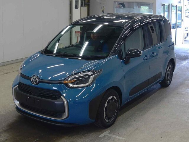 2023 Toyota Sienta ハイブリッドZ auction photo 4