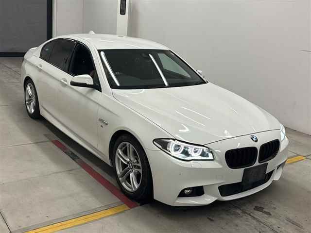 2014 BMW BMW5シリーズ 523i Mスポーツ Japan auction vehicle