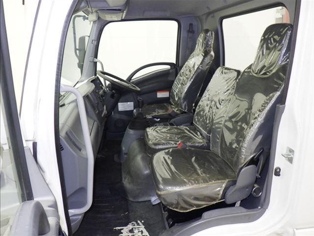 2019 Isuzu Forward クレーン付 auction photo 8