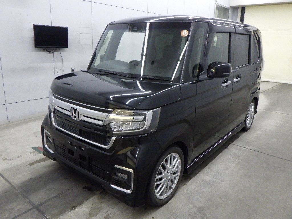 2021 Honda N-BOX カスタムLターボ auction photo 4