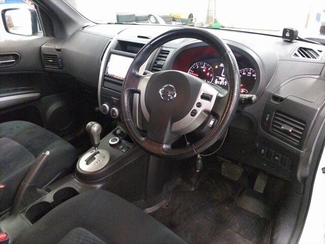 2011 Nissan X-Trail 20GT 4WD auction photo 3