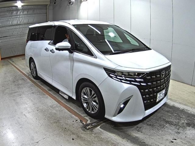 2026 Toyota Alphard Z Japan auction vehicle