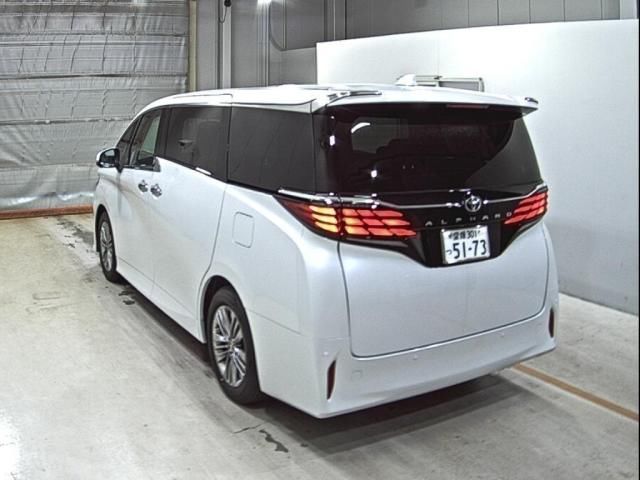 2026 Toyota Alphard Z auction photo 2