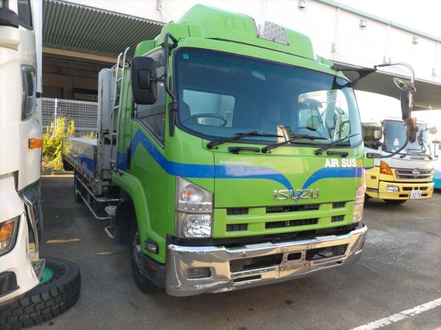 Japan Auction Vehicles 8 2008 Isuzu Forward auction photo