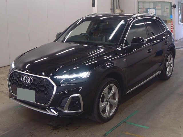 2022 Audi Q5 40 TDI Quattro S Line 4WD auction photo 4