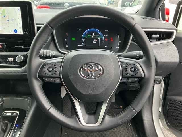 2023 Toyota Corolla Sport ハイブリッドG auction photo 3