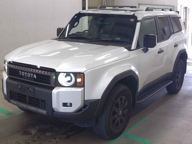 2024 Toyota Land Cruiser 250 ZX First Edition 4WD auction photo 4