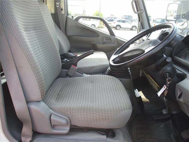 2017 Toyota Dyna 4WD 2t Wキャブロング D-TB auction photo 5