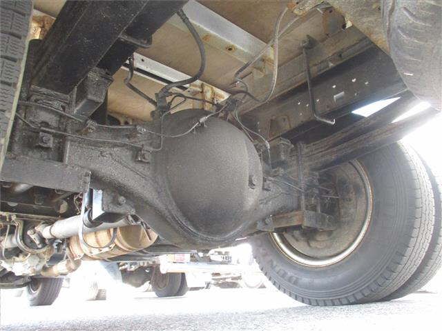 2017 Toyota Dyna 4WD 2t Wキャブロング D-TB auction photo 9