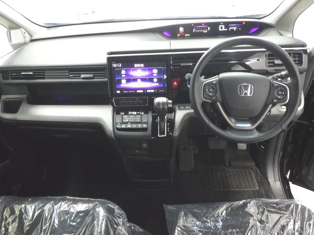 2021 Honda Stepwgn Honda Sensing (7 seats) auction photo 3