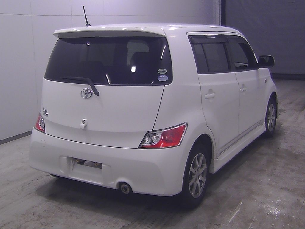 2007 Toyota bB Z Q Ver. auction photo 2