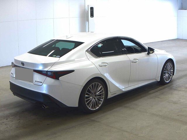 2021 Lexus IS IS300H VER-L auction photo 5