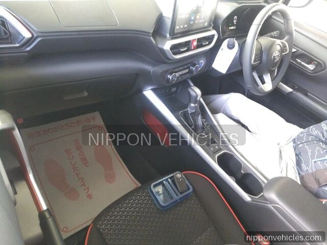 2026 Toyota Raize ハイブリッドZ auction photo 3