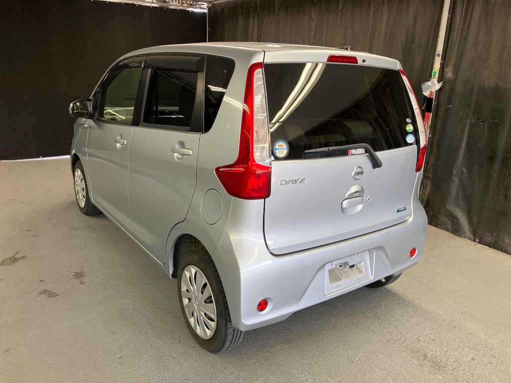 2015 Nissan Dayz X Vセレクション +セーフティII auction photo 2