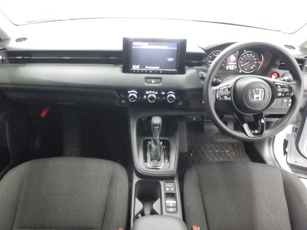 2021 Honda Vezel G auction photo 3